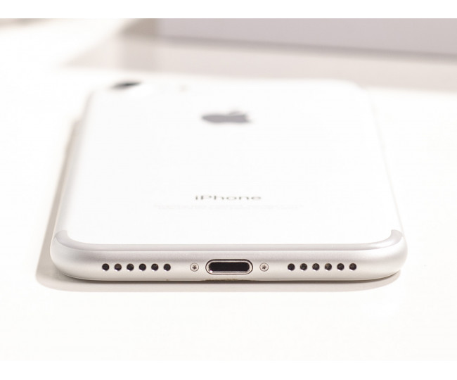 iPhone 7 32GB Silver (MN8Y2) б/у