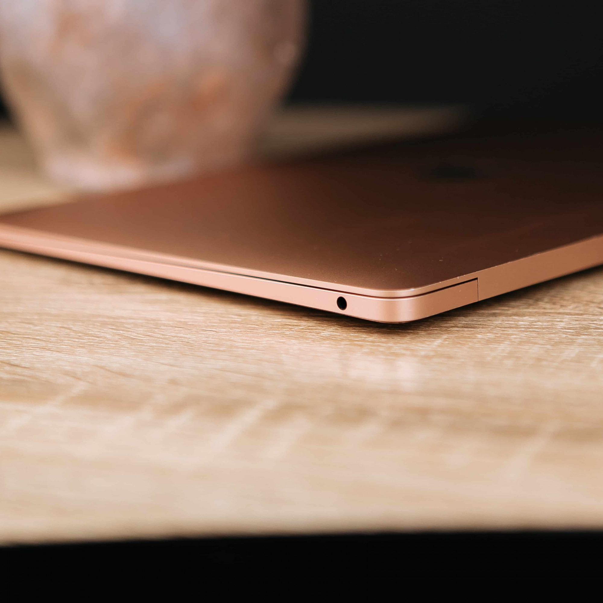 Apple MacBook Air 2020 M1 8GBゴールド ᐈ Apple MacBook Air 13
