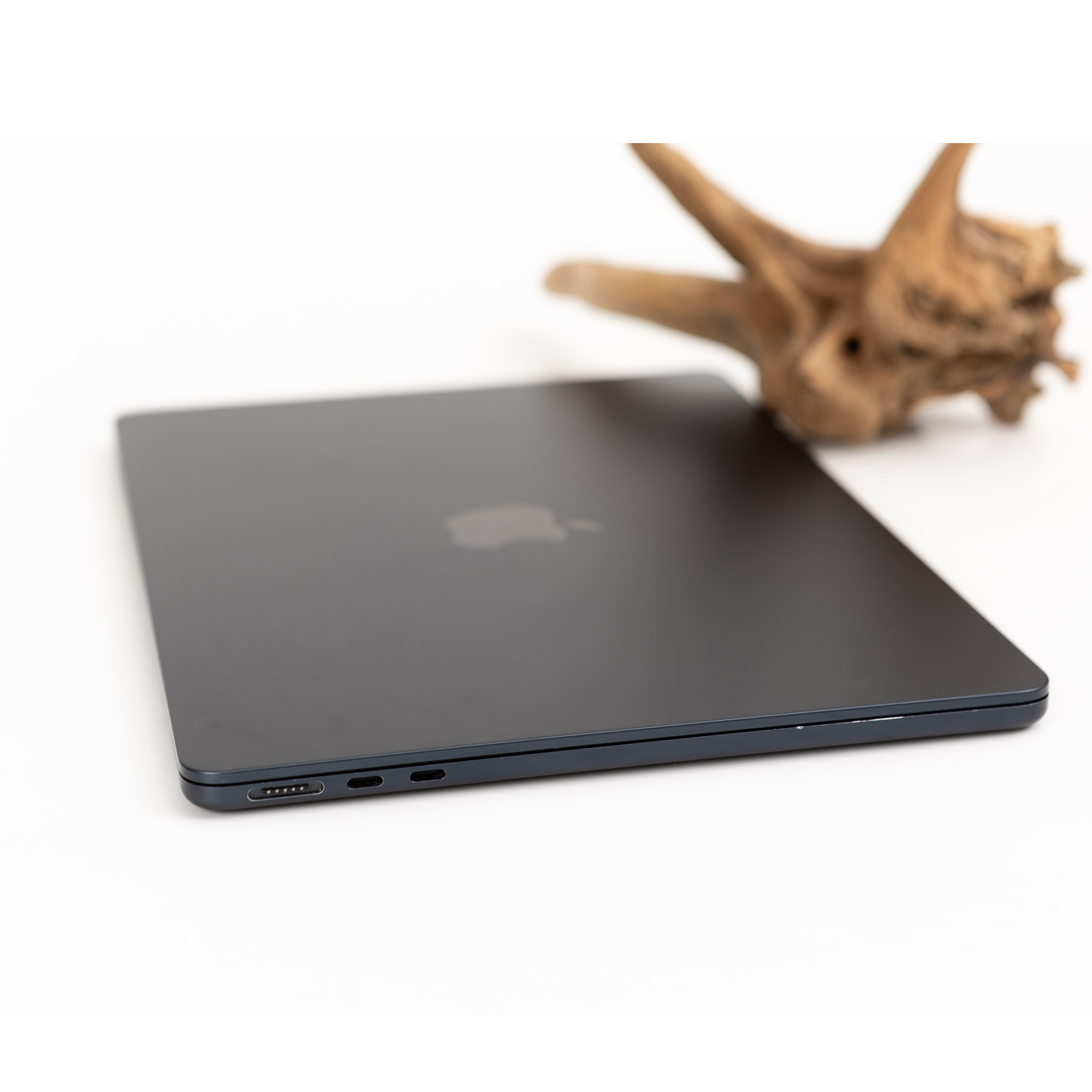 MacBook本体 MacBookAir M2 2022 ᐈ MacBook Air 13,6