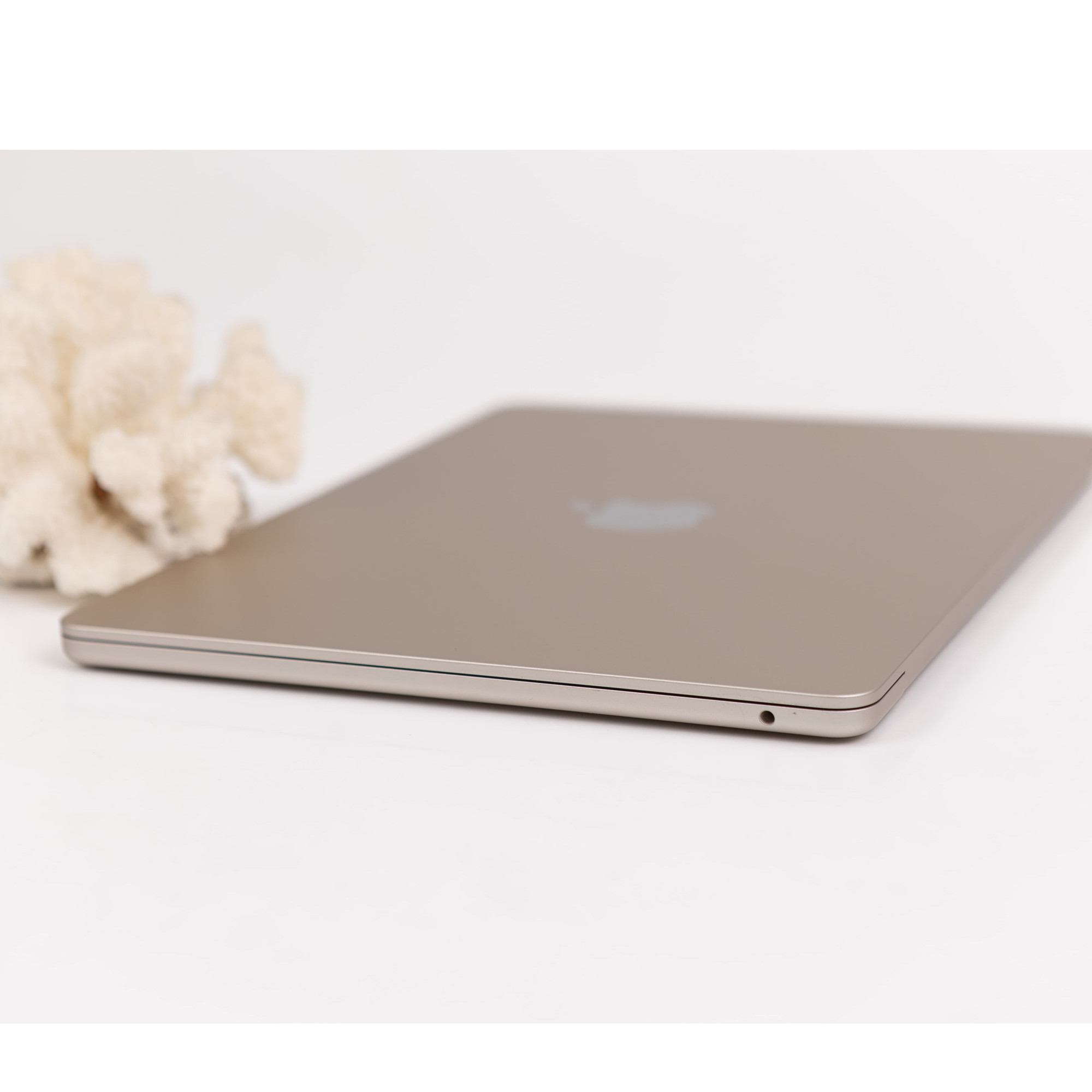 MacBookAir M2スターライト 8GB 256GB ᐈ Apple MacBook Air 13,6