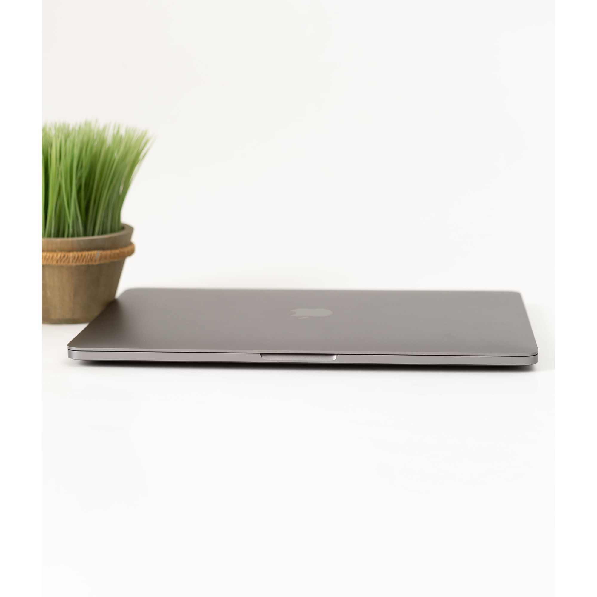 MacBook Pro M2 2022 8GB 256GB スペースグレイ MacBook Pro 13