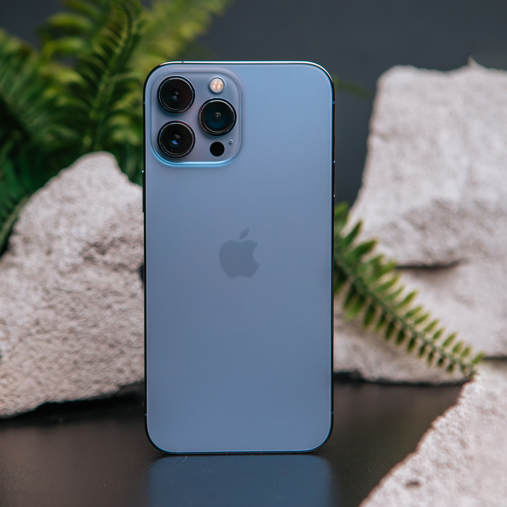 美品 ]ip 13 Pro max 1TB blue ー 本体 Amazon | 【整備済み品】 Apple 