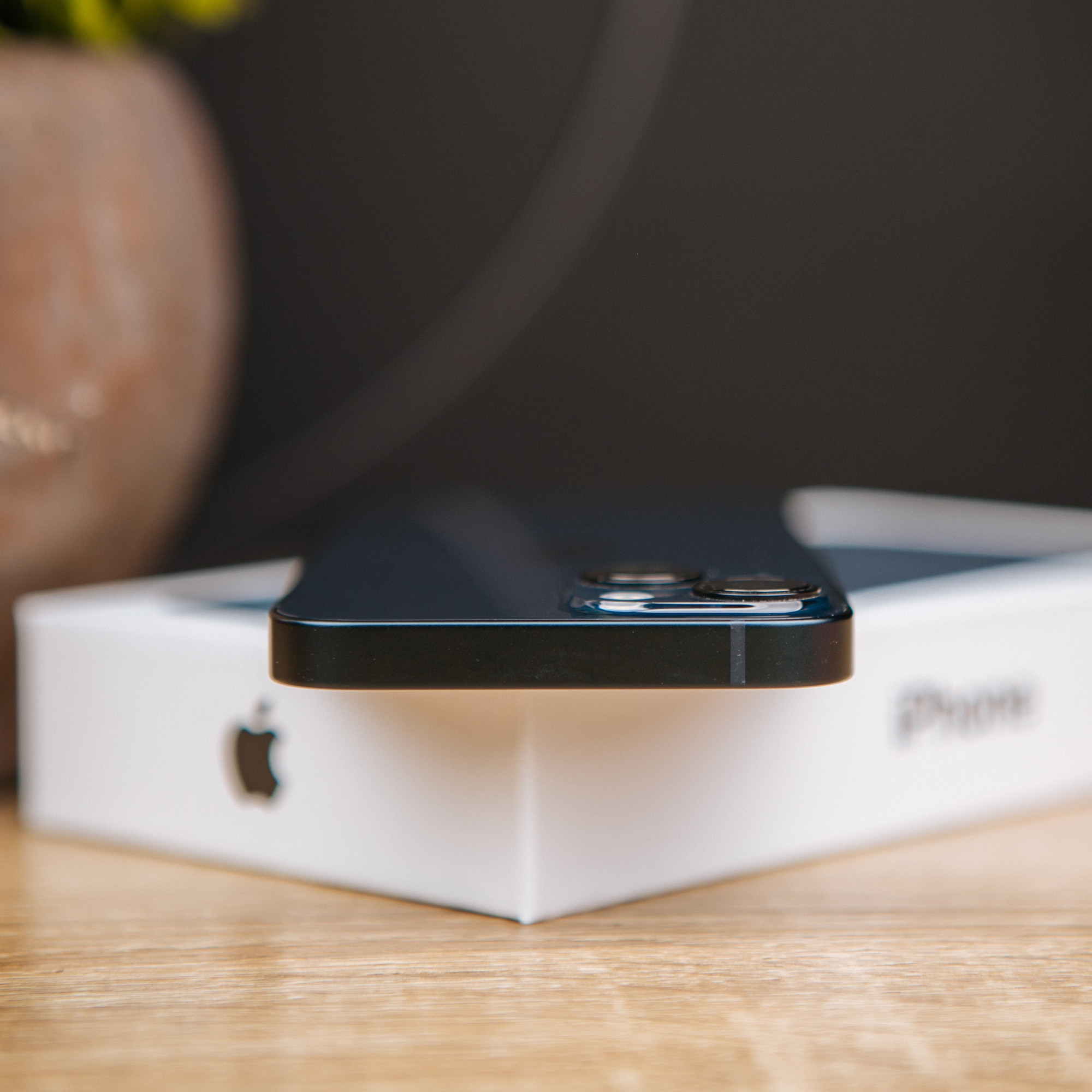 ᐈ б/у iPhone 13 mini 256GB Midnight (MLK53) — купити в Україні 