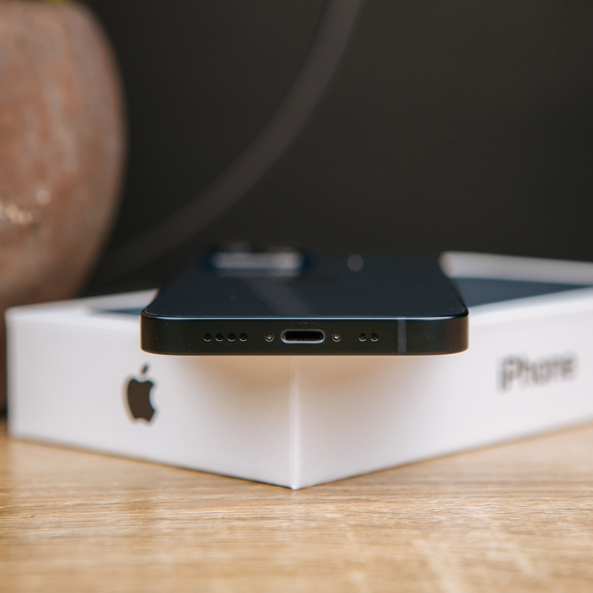ᐈ б/у iPhone 13 mini 256GB Midnight (MLK53) — купити в Україні 