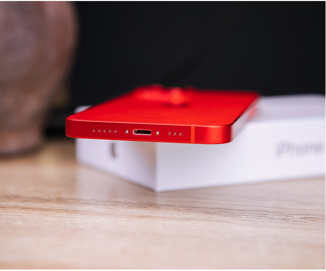 Apple iPhone 14 256GB eSIM Product Red (MPWF3) б/у
