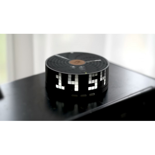 Трехмерный светодиодный дисплей Klokman