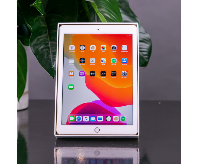 iPad 9.7' (2017) Wi-Fi, 32gb, Gold б/у