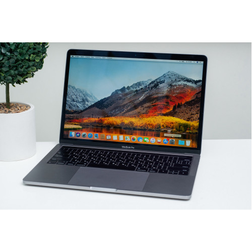 Apple MacBook Pro 13" Touch Bar Space Gray (Custom) Z0UN000F7 б/в