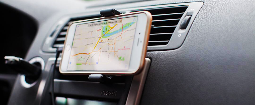 Moshi Car Vent Mount Black for Any 6-inch Smartphon