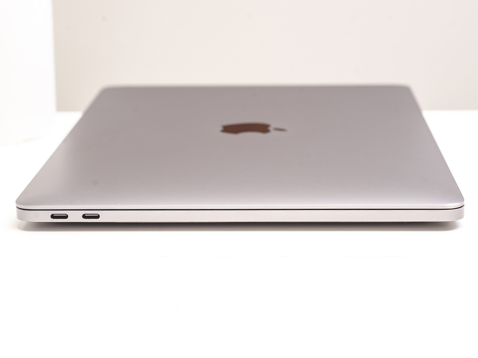 Apple MacBook Pro 13" Not Touch Bar Space Gray (Z0UJ00011) б/у
