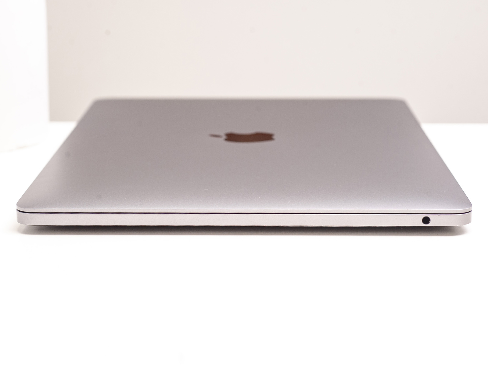 Apple MacBook Pro 13 Space Gray 2017 (MPXT2) б/у