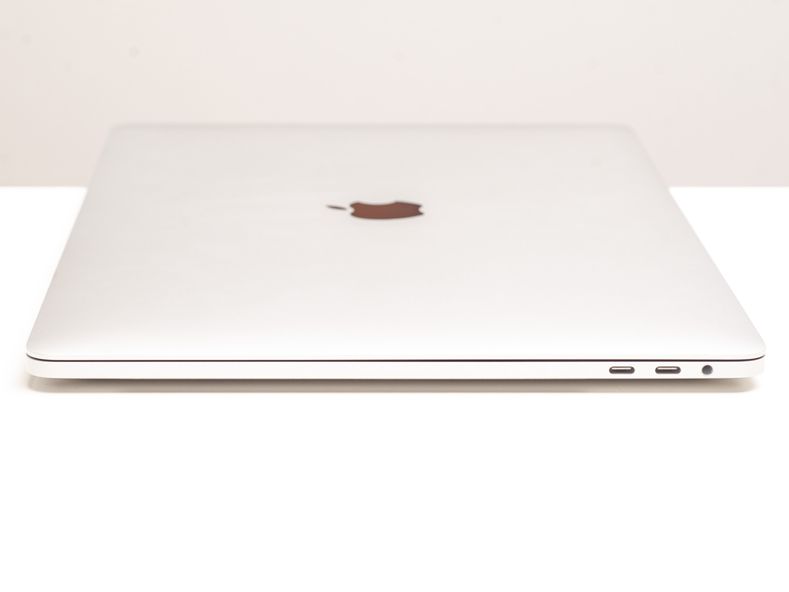 Apple MacBook Pro 15 Silver 2016 (MLW92) б/у