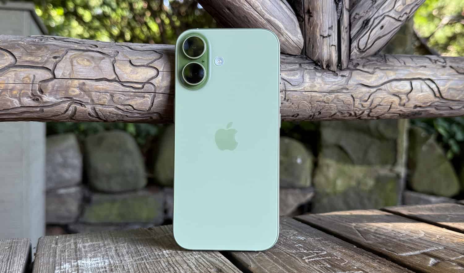 iPhone 18 базова модель