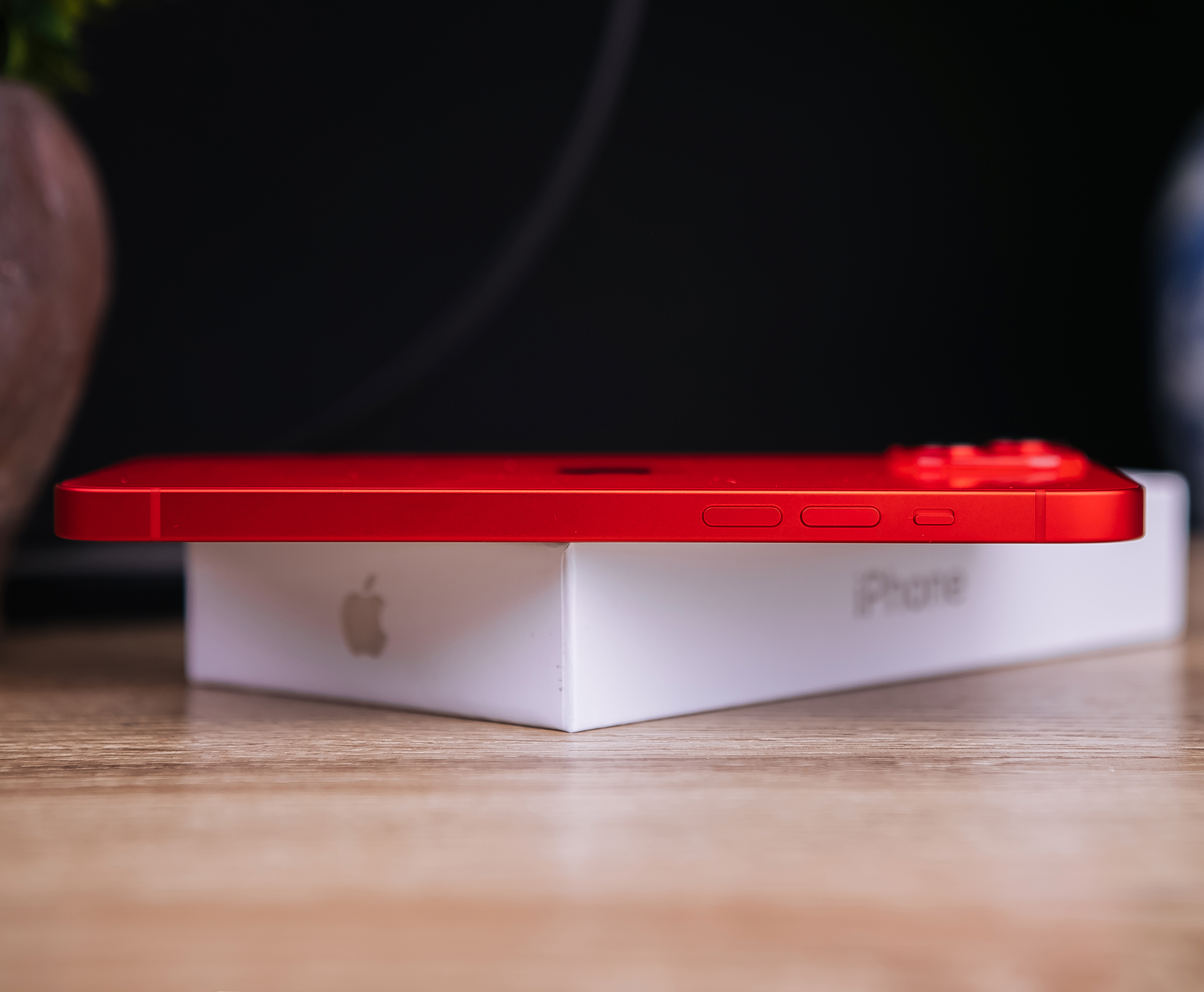 Apple iPhone 14 Plus 128GB eSIM Product Red (MQ3V3) б/у