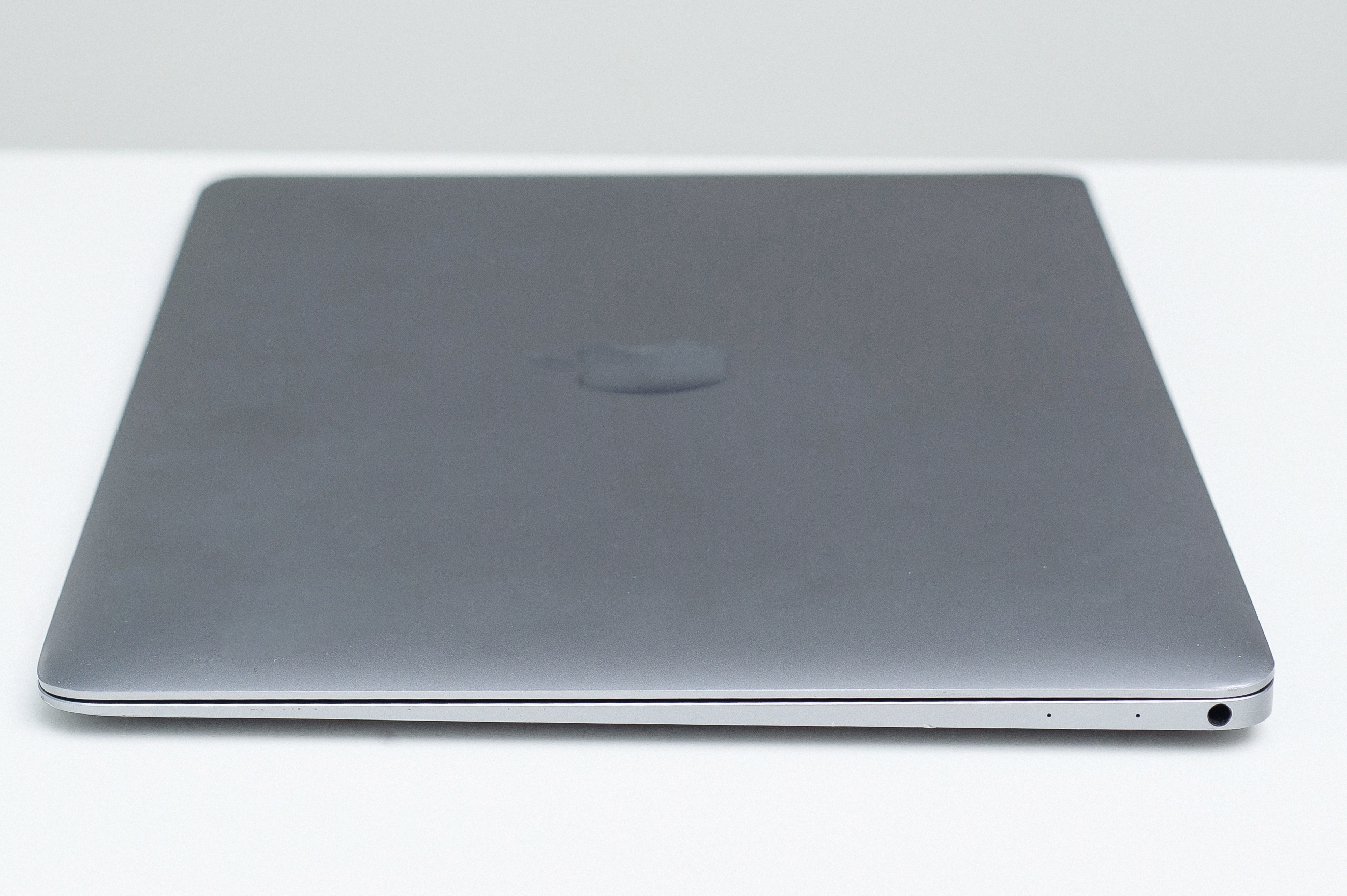 Apple MacBook 12 Space Gray 2016 (MLH72) б/у
