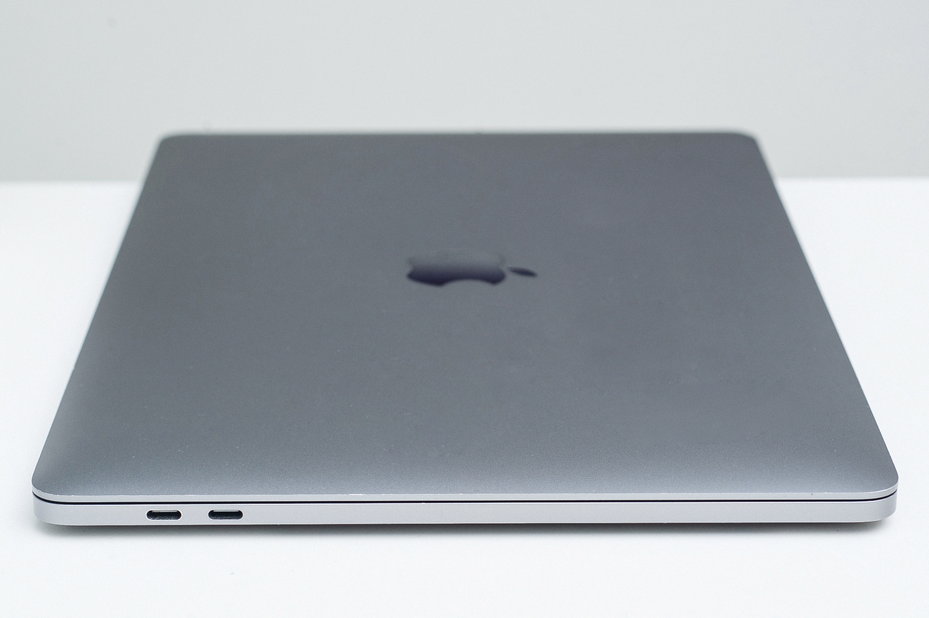 Apple MacBook Pro 13 Space Gray 2017 (MQ002) б/у